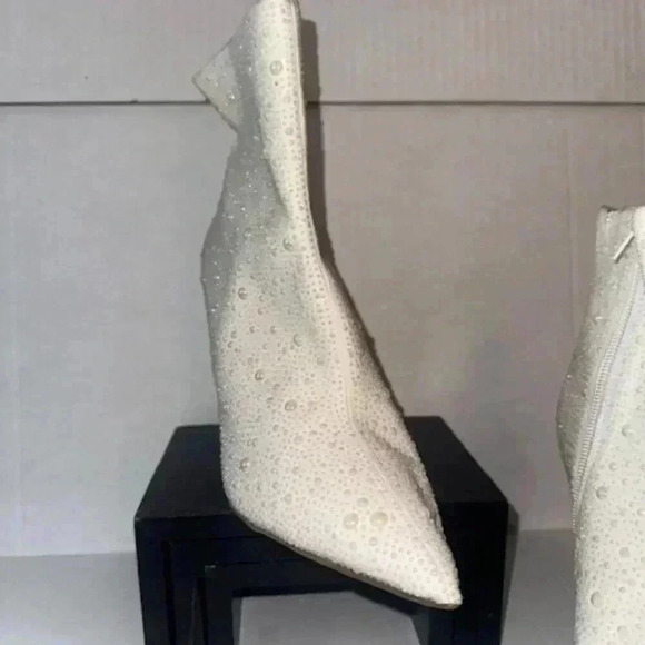 INC Pearl Boots-  New Never Worn INC International‎ Concepts - Picture 1 of 3